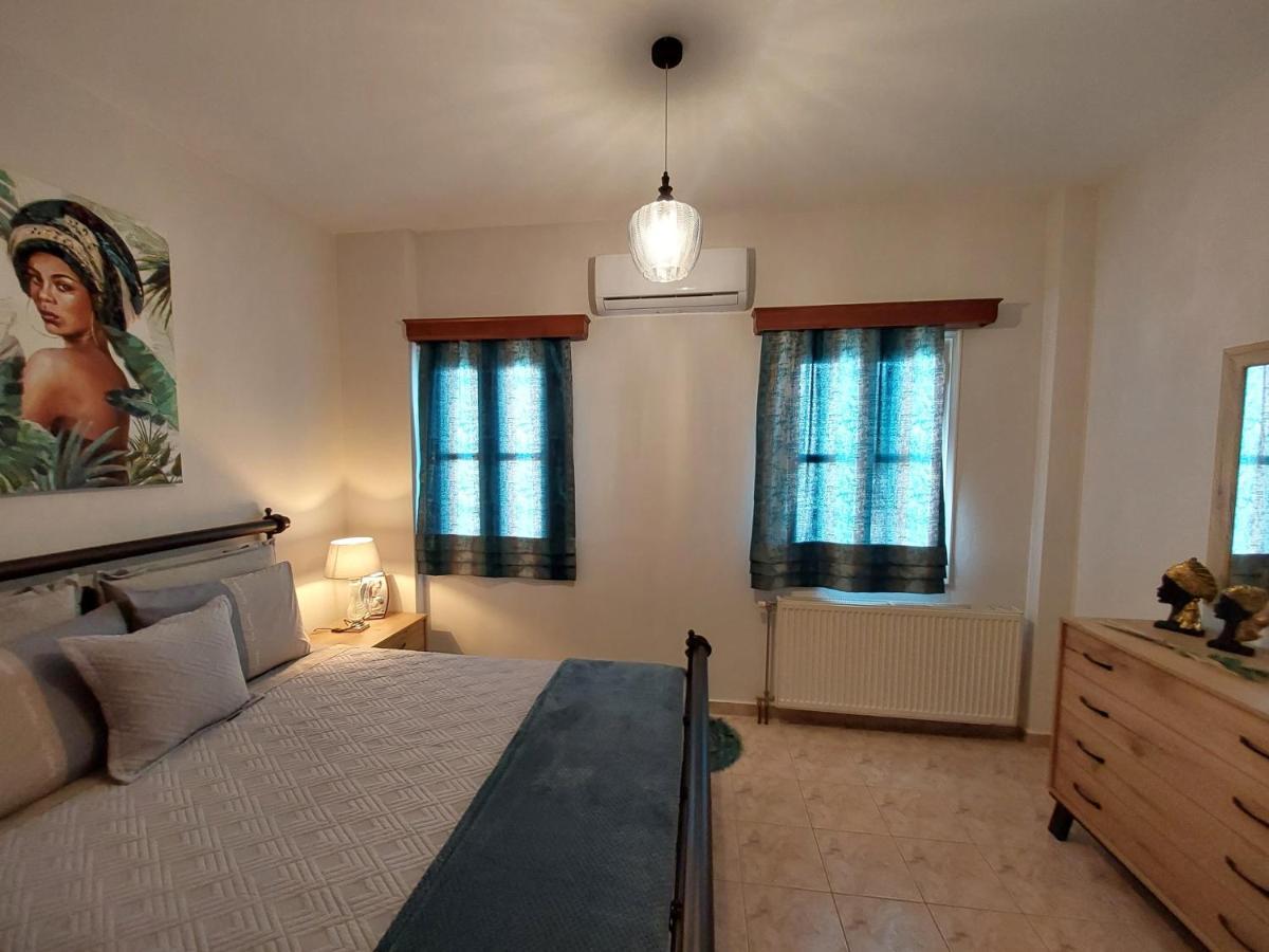 Anemone Bleu-Sea View-200M From Chora Pedestrian Apartment Andros Town Ngoại thất bức ảnh